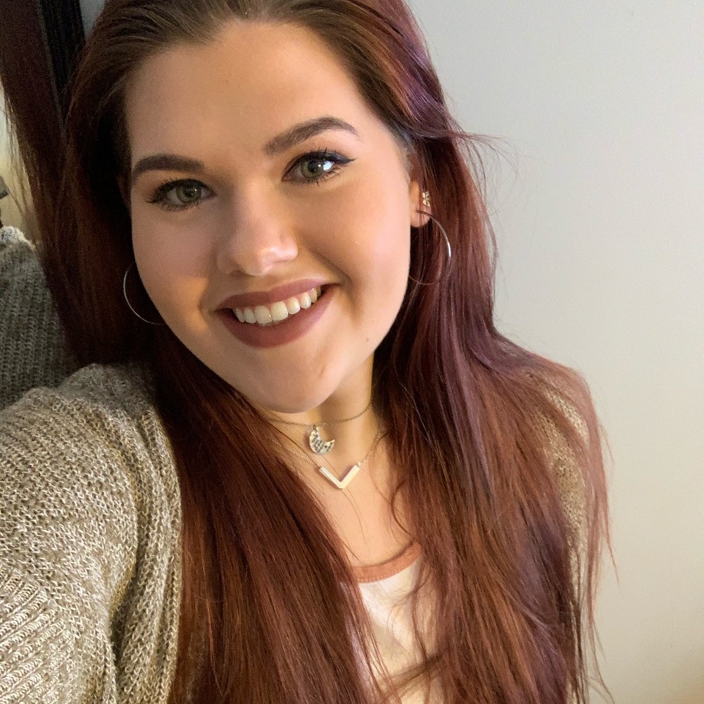 Meet your Posher, Lauren